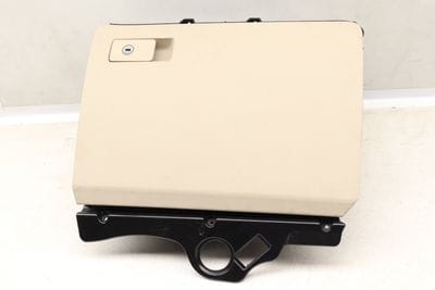 GLOVE BOX / COMPARTMENT 3C1857097BK