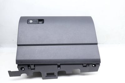 GLOVE BOX / COMPARTMENT 3CN857101A