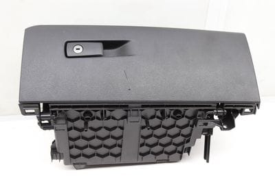 GLOVE BOX / COMPARTMENT 9339816