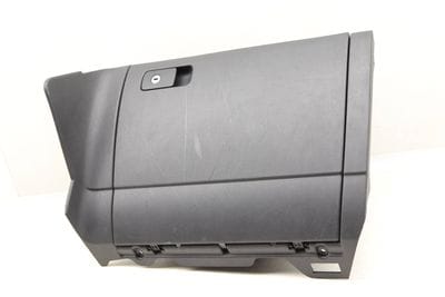 GLOVE BOX / COMPARTMENT 5GM857101