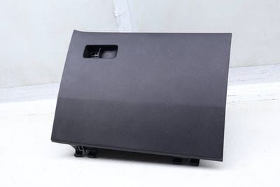 GLOVE BOX LID / DOOR 3CN857101B