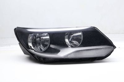 Halogen Headlight / Headlamp 5N0941006B
