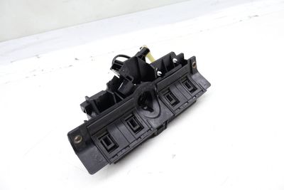 Hatch / Trunk Handle Assembly 8D9827565H