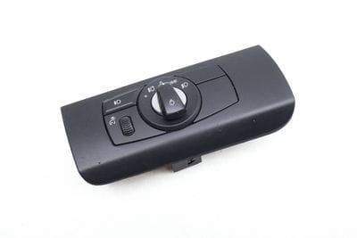 HEADLIGHT / FOG LIGHT SWITCH w/ TRIM 9134728