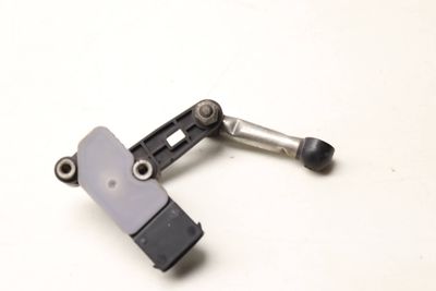 HEADLIGHT LEVELING SENSOR w/ LINKAGE 6861845