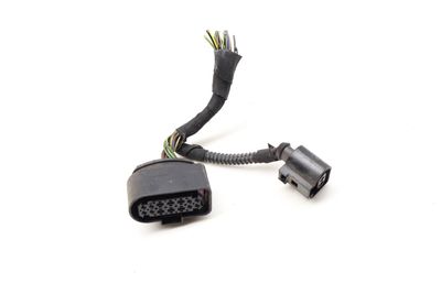 HEADLIGHT WIRING PLUG CONNECTOR / PIGTAIL