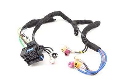 Headunit / Head Unit Wiring Harness Connector / Pigtail Set
