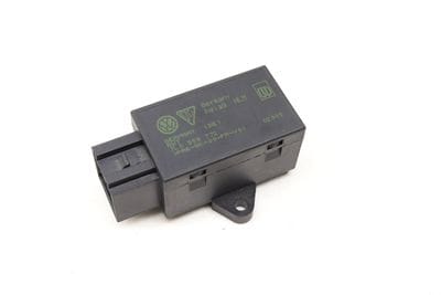 Heated Seat Control Module / Unit 7L0959772