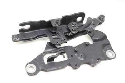 HOOD HINGE 7250806