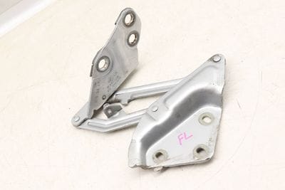 Hood Hinge 7L6823301