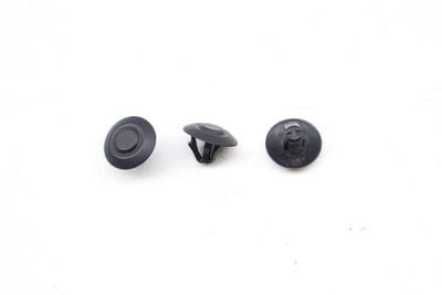 Hood Insulation / Sound Blanket Clip Set (3) 0019880325