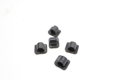 Hood Insulation / Sound Blanket Clip Set (5) 8E0863727A