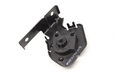 HOOD LATCH / LOCK RELEASE 3G8823529B
