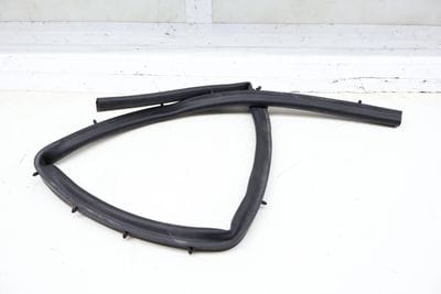 Hood Seal / Weather Stripping 51767397485