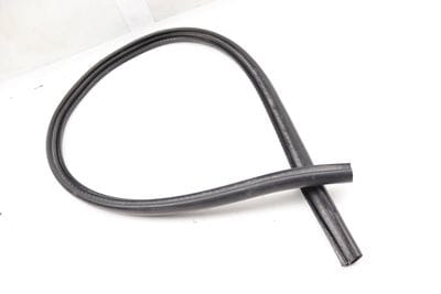 HOOD SEAL / WEATHER STRIPPING 8J0823731B