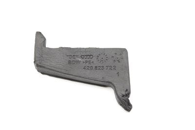 HOOD SIDE SEAL (REAR) 420823722