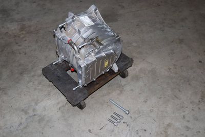HV / HYBRID ELECTRIC MOTOR 8629034