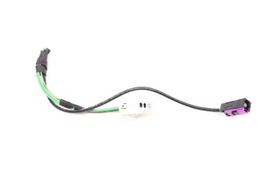 IBOC RADIO TUNER / RECEIVER MODULE WIRING CONNECTOR