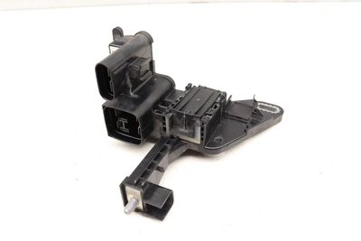 IGNITION DISTRIBUTOR / BATTERY TERMINAL 9296153