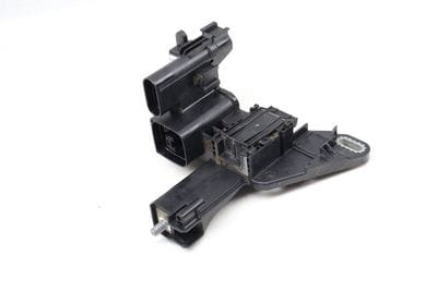 Ignition Distributor / Battery Terminal 61149356157