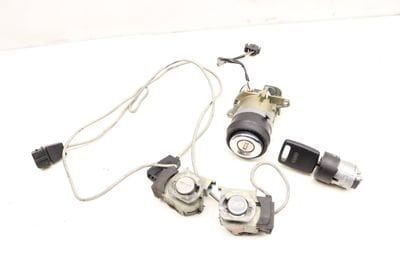 Ignition Lock Switch / Cylinder Set w/ Key 4D0898375