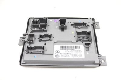 Infotainment Display Control Module / Unit 2059005847