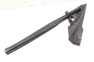 INNER DOOR GASKET / WINDOW SEAL 7268419