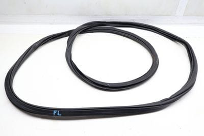 INNER DOOR SEAL / WEATHER STRIPPING 3CN867911B
