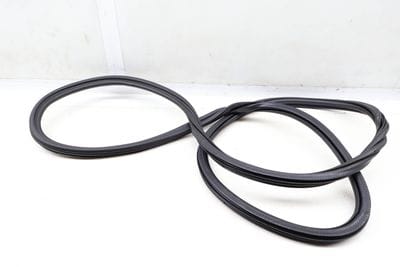 INNER DOOR SEAL / WEATHER STRIPPING 4G0831721A
