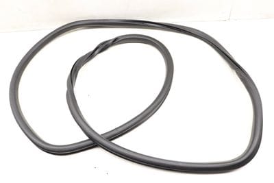 INNER DOOR SEAL / WEATHER STRIPPING 5N0867911