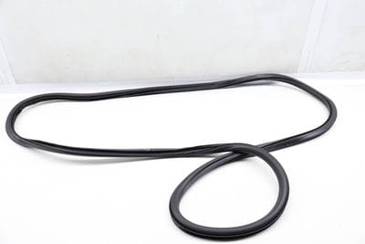 INNER DOOR SEAL / WEATHER STRIPPING 5NN867911A