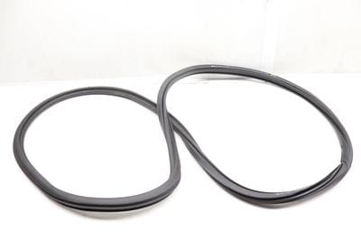 INNER DOOR SEAL / WEATHER STRIPPING 8Y0831721B