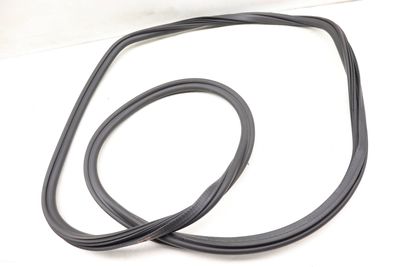 INNER DOOR SEAL / WEATHER STRIPPING