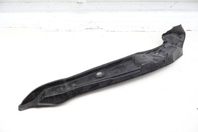 Inner Fender End Plate / Cover 8R0821111C