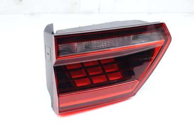 INNER TAIL LIGHT / LAMP 3CN945308A