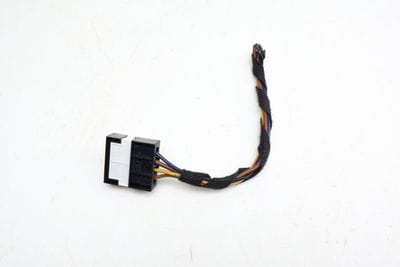 Inner Tail Light / Lamp Wiring Connector Pigtail (4-PIN) 61138373312