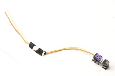 INNER TAIL LIGHT / LAMP WIRING CONNECTOR PIGTAIL