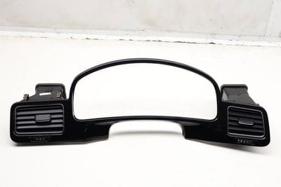 INSTRUMENT CLUSTER BEZEL / DASH TRIM w/ AIR VENTS 7P1857221B