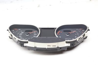 INSTRUMENT CLUSTER / SPEEDOMETER 4F0920983H