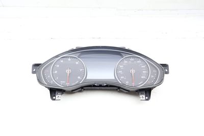 INSTRUMENT CLUSTER / SPEEDOMETER 4G8920986P