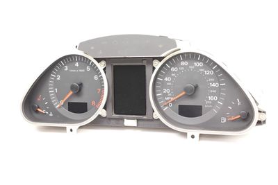 INSTRUMENT CLUSTER / SPEEDOMETER 4L0920983M