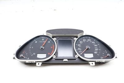 Instrument Cluster / Speedometer 4L0920984A