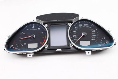 INSTRUMENT CLUSTER / SPEEDOMETER 4L0920984C