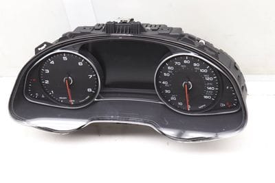 INSTRUMENT CLUSTER / SPEEDOMETER 4M0920870C