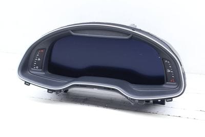 Instrument Cluster / Speedometer 4M0920890B