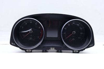 INSTRUMENT CLUSTER / SPEEDOMETER 561920971B