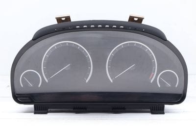 Instrument Cluster / Speedometer 62109291394