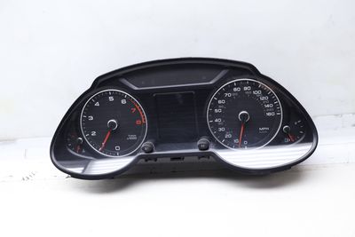 INSTRUMENT CLUSTER / SPEEDOMETER 8R0920950R