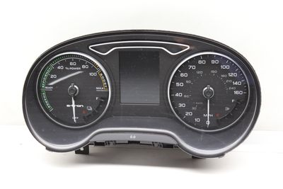 INSTRUMENT CLUSTER / SPEEDOMETER 8V0920973B