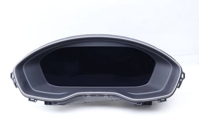 INSTRUMENT CLUSTER / SPEEDOMETER 8W5920790R